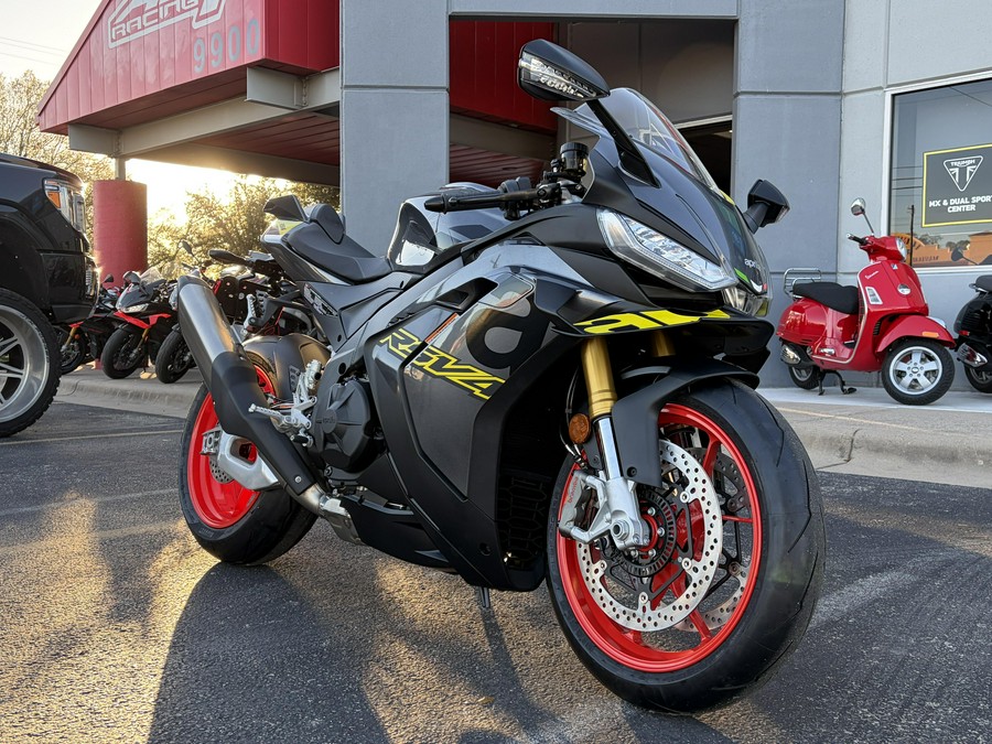 2026 Aprilia RSV4 1100