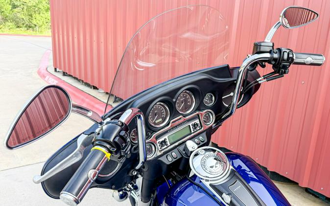 2007 Harley-Davidson® Electra Glide® Ultra Classic® Deep Cobalt Blue