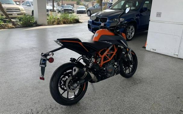 2023 KTM 390 DUKE