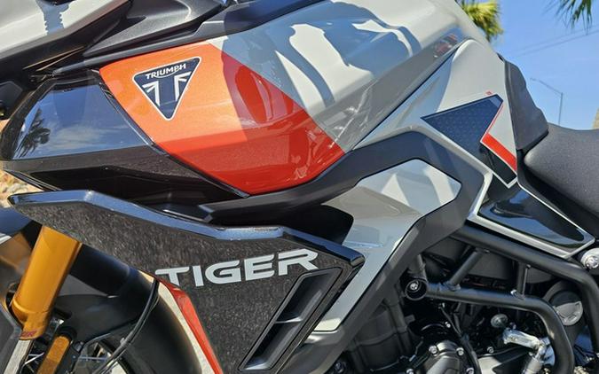 2025 Triumph Tiger 900 Rally Pro Ash Grey / Intense Orange Rally Pro