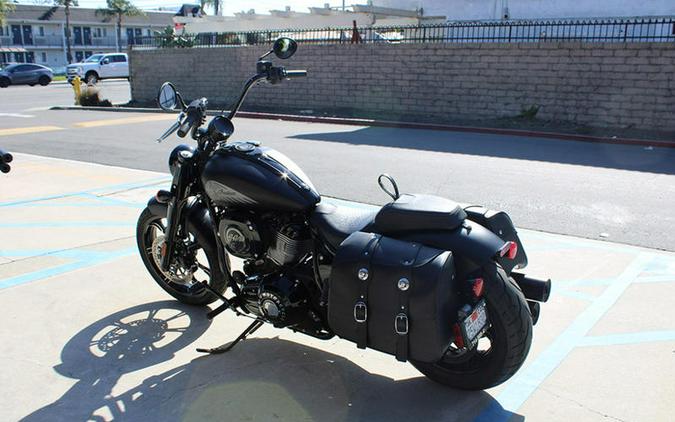 2022 Indian Motorcycle® Chief® Bobber Dark Horse® Black Smoke