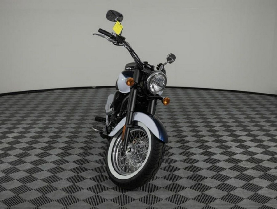 2026 Kawasaki Vulcan® 900 Classic
