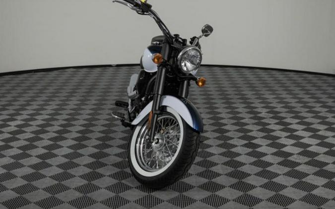 2026 Kawasaki Vulcan® 900 Classic