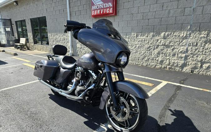 2014 Harley-Davidson Street Glide® Special