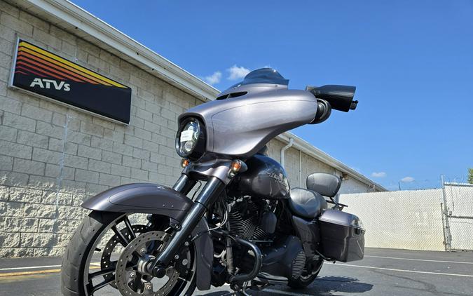 2014 Harley-Davidson Street Glide® Special