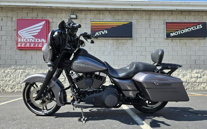 2014 Harley-Davidson Street Glide® Special