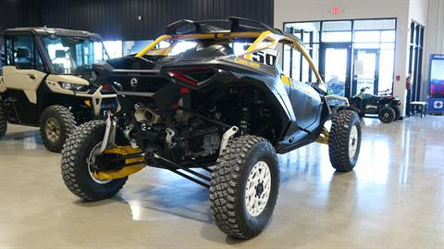 2024 Can-Am Maverick R X RS with Smart-Shox