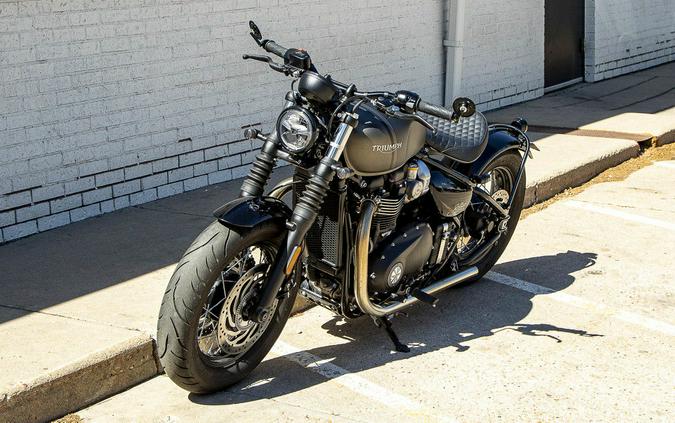 2022 Triumph Bonneville Bobber Matt Storm Grey/Matt Ironstone