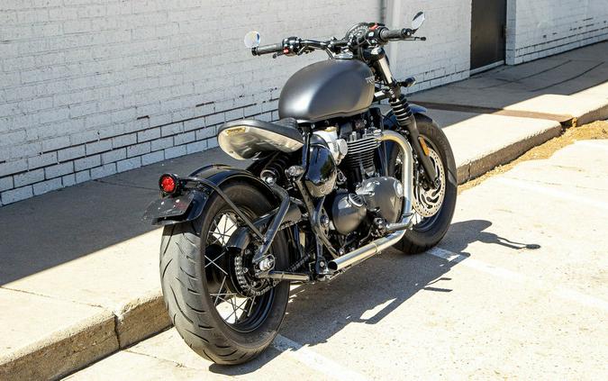 2022 Triumph Bonneville Bobber Matt Storm Grey/Matt Ironstone