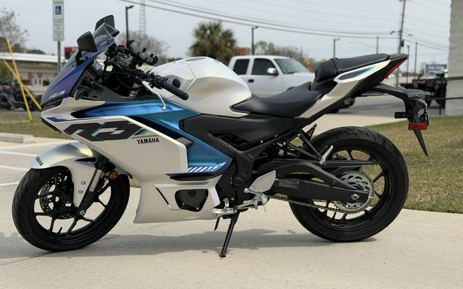 2025 YAMAHA YZF-R3 ABS - K003984