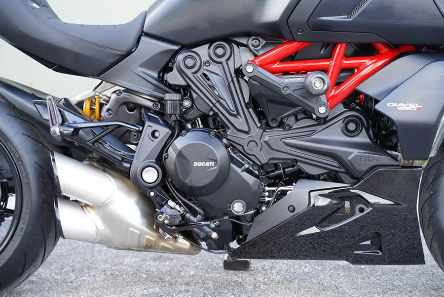 2022 Ducati Diavel 1260 S Total Black