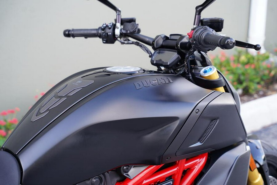 2022 Ducati Diavel 1260 S Total Black
