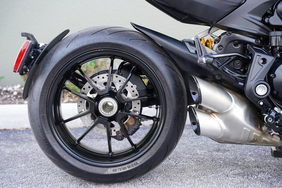2022 Ducati Diavel 1260 S Total Black