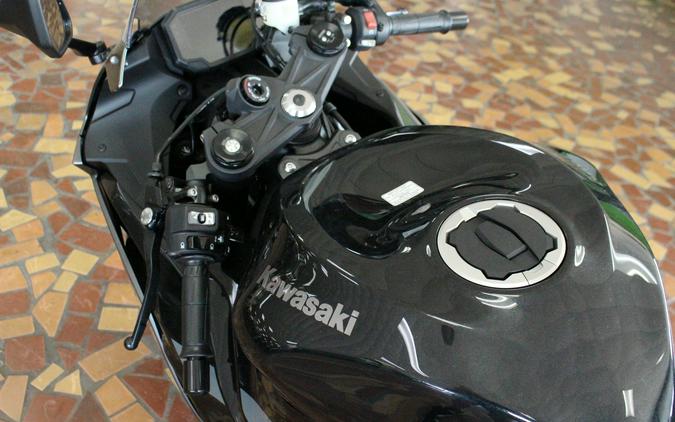 2026 Kawasaki NINJA ZX-6R ABS Metallic Matte Dark Gray/Ebony - TA048247
