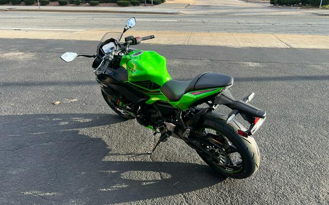 2024 Kawasaki Ninja 650 KRT Edition ABS