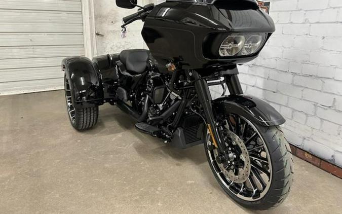 2024 Harley-Davidson® FLTRT - Road Glide® 3