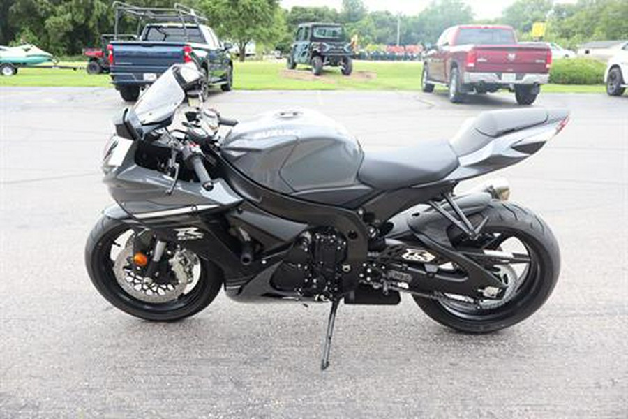 2025 Suzuki GSX-R600