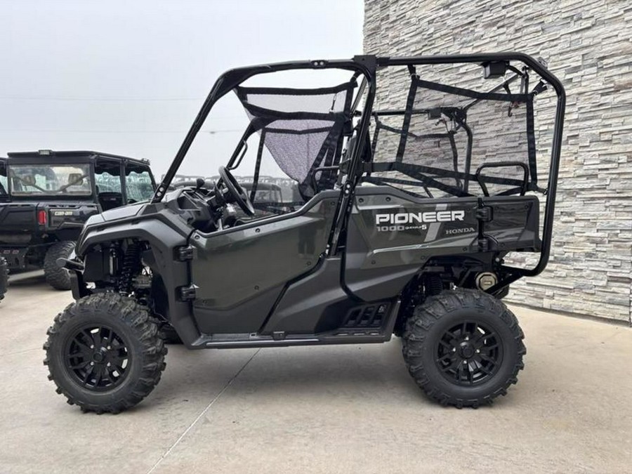 2025 Honda® Pioneer 1000-5 Deluxe
