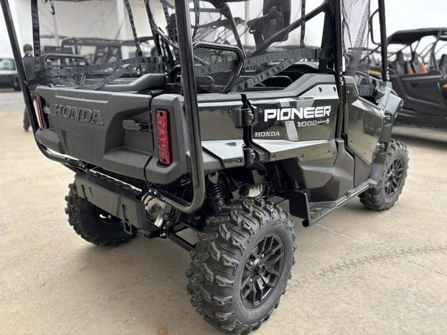 2025 Honda® Pioneer 1000-5 Deluxe