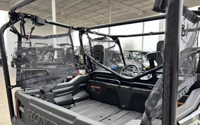 2025 Honda® Pioneer 1000-5 Deluxe
