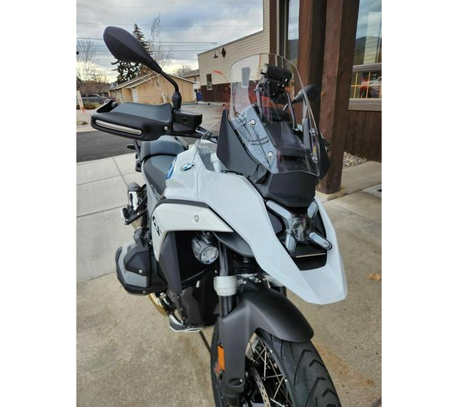 2025 BMW R 1300 GS Light White