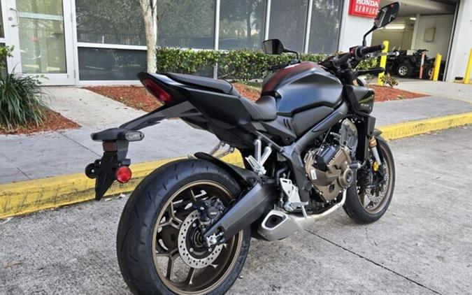 2026 Honda CB650R E-Clutch