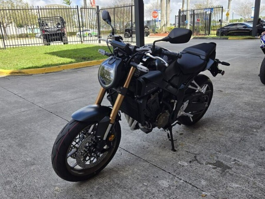 2026 Honda CB650R E-Clutch