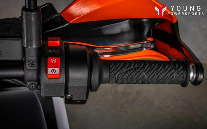 2025 KTM Adventure 890 R