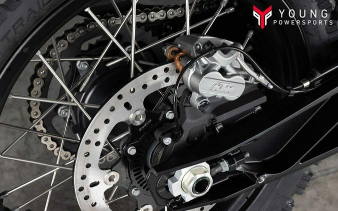 2025 KTM Adventure 890 R