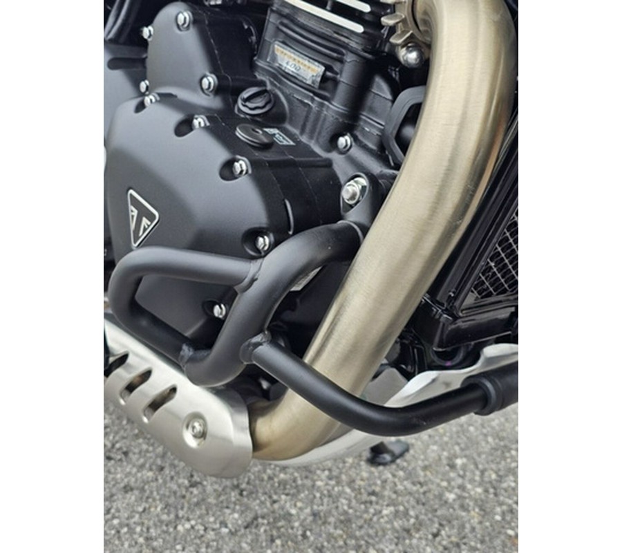 2026 Triumph Scrambler 400 XC Vanilla White XC
