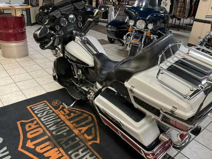 2008 Harley-Davidson® FLHTCU - Ultra Classic® Electra Glide®