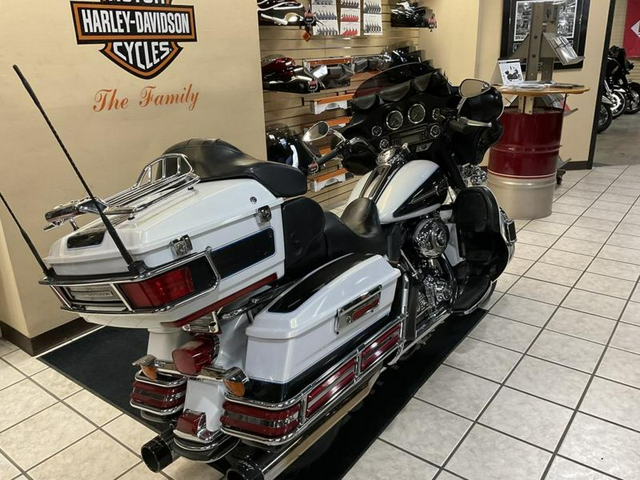 2008 Harley-Davidson® FLHTCU - Ultra Classic® Electra Glide®