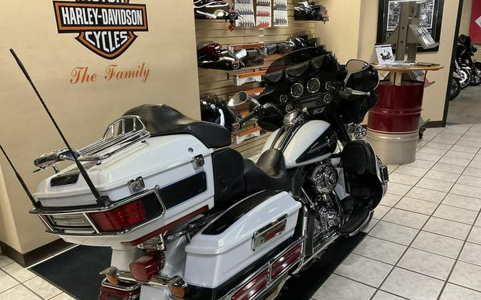 2008 Harley-Davidson® FLHTCU - Ultra Classic® Electra Glide®
