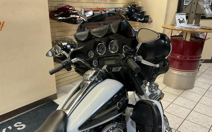 2008 Harley-Davidson® FLHTCU - Ultra Classic® Electra Glide®