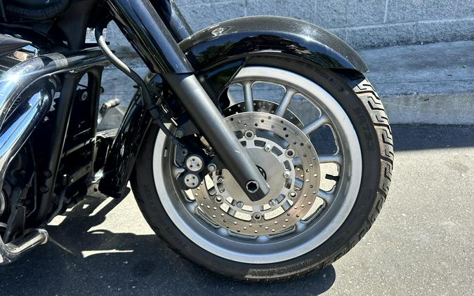 2011 Yamaha Stratoliner Deluxe BLACK