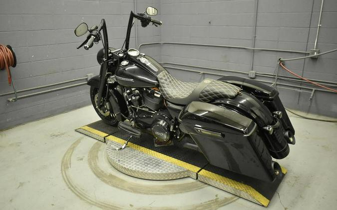 2019 Harley-Davidson® FLHRXS - Road King® Special
