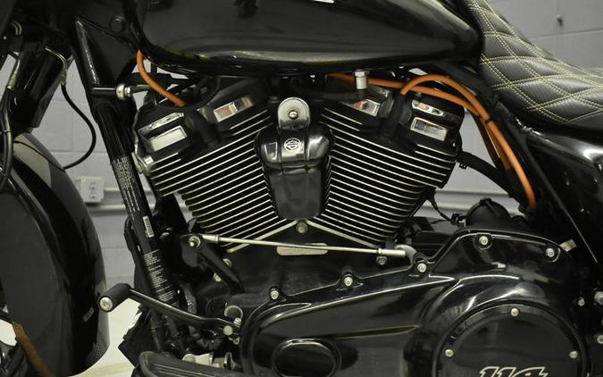 2019 Harley-Davidson® FLHRXS - Road King® Special