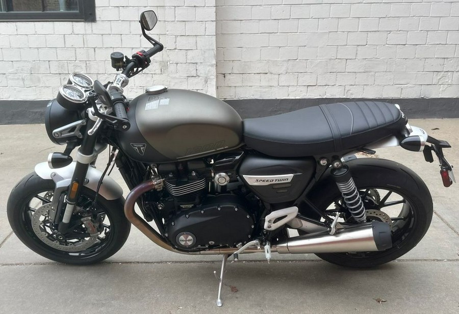 2024 Triumph Speed Twin 1200 Matte Ironstone/Matte Storm Grey