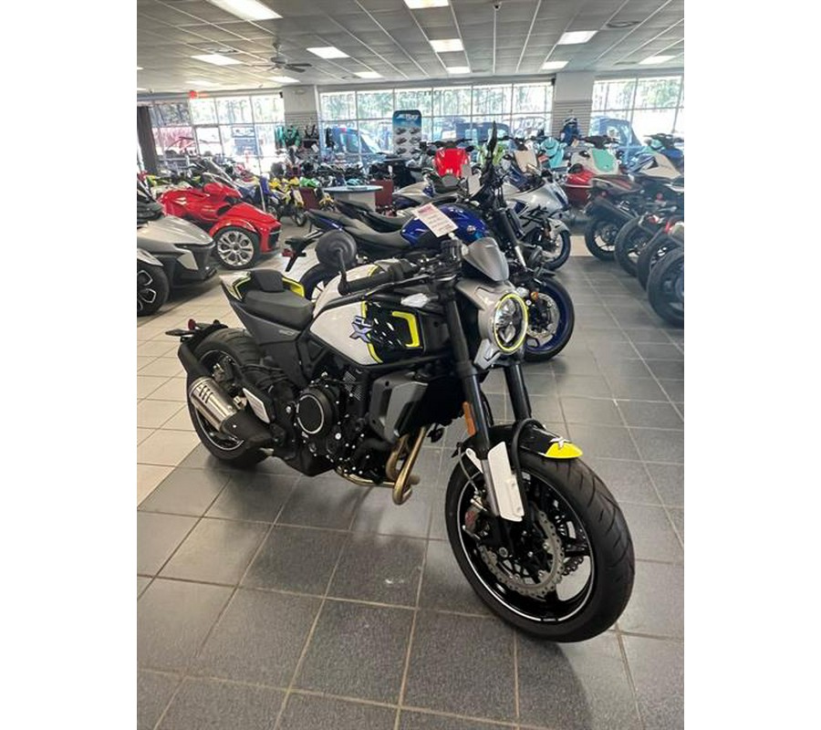 2023 CFMOTO 700CL-X Sport