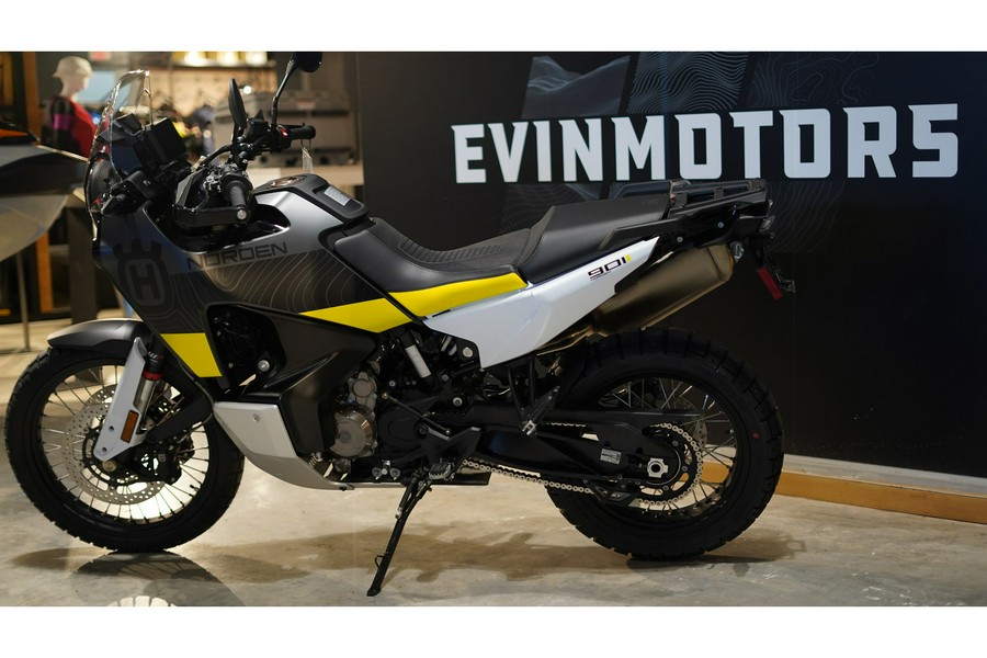 2023 Husqvarna Motorcycles Norden 901