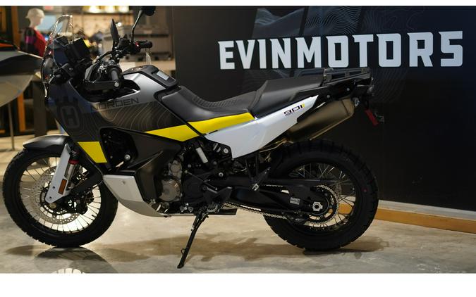 2023 Husqvarna Motorcycles NORDEN 901