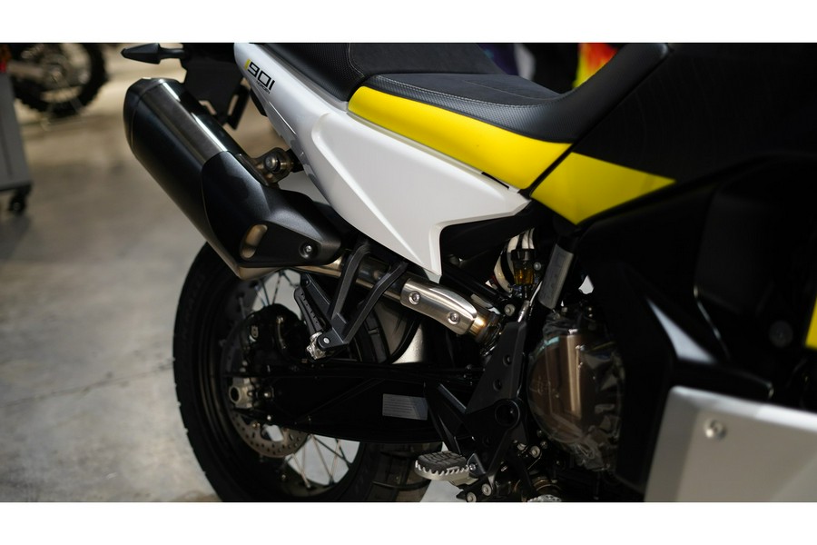 2023 Husqvarna Motorcycles Norden 901