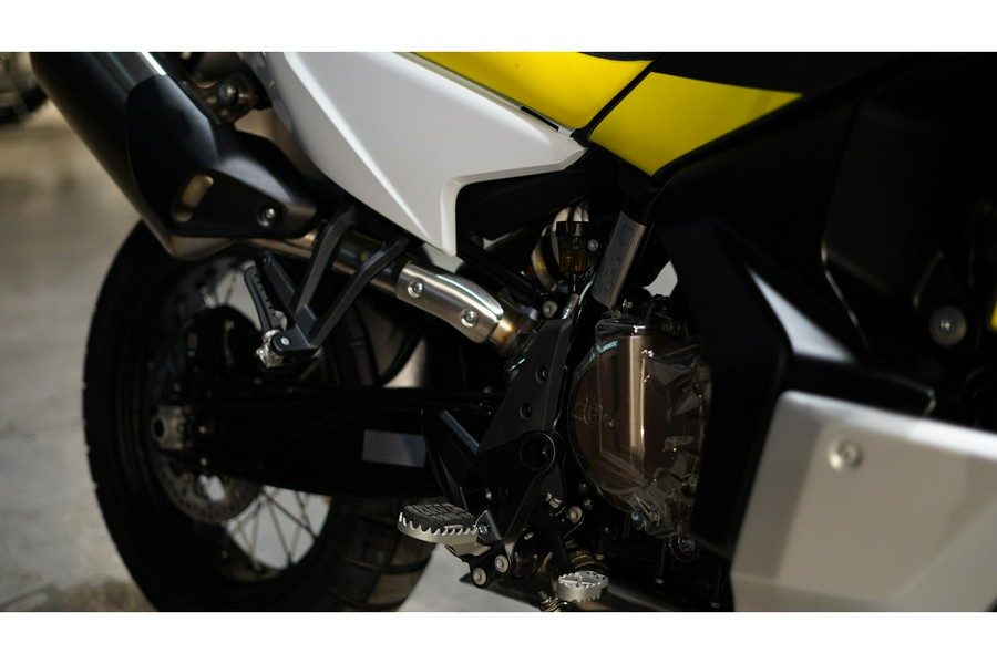 2023 Husqvarna Motorcycles Norden 901