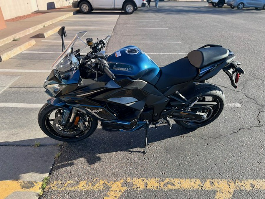 2026 Kawasaki Ninja® 1100SX SE ABS