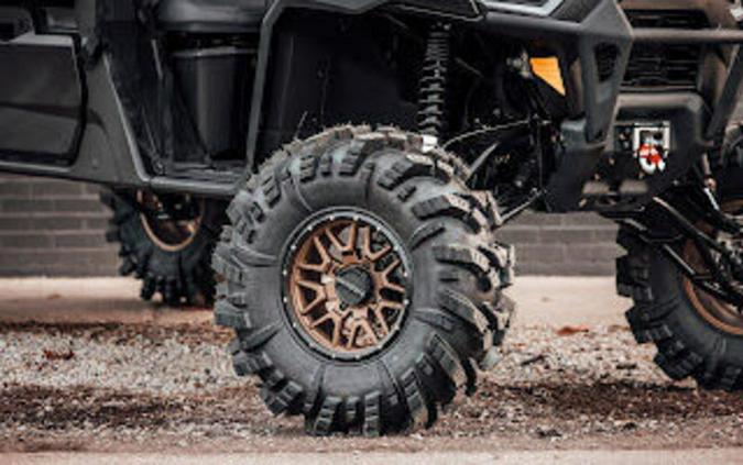 2023 Can-Am® Defender PRO XT HD10