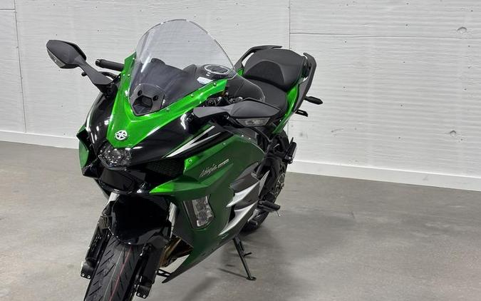 2025 Kawasaki NINJA H2® SX SE ABS
