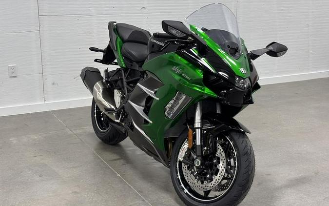 2025 Kawasaki NINJA H2® SX SE ABS