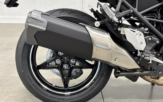 2025 Kawasaki NINJA H2® SX SE ABS