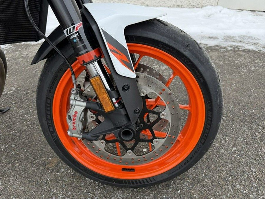 2021 KTM Duke 890 R