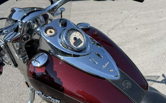2022 Indian Springfield Maroon Metallic/Crimson Metallic